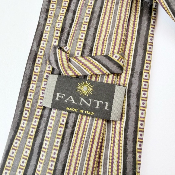 Men’s Fanti Designer Italian Silk Necktie - Picture 4 of 5